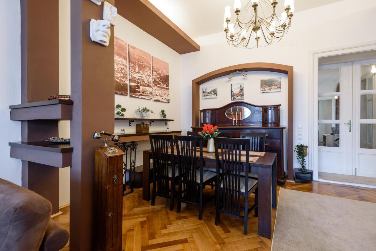 Apartamento Old Town Story House Braşov Exterior foto