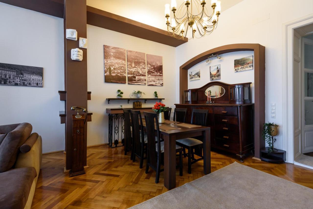 Apartamento Old Town Story House Braşov Exterior foto
