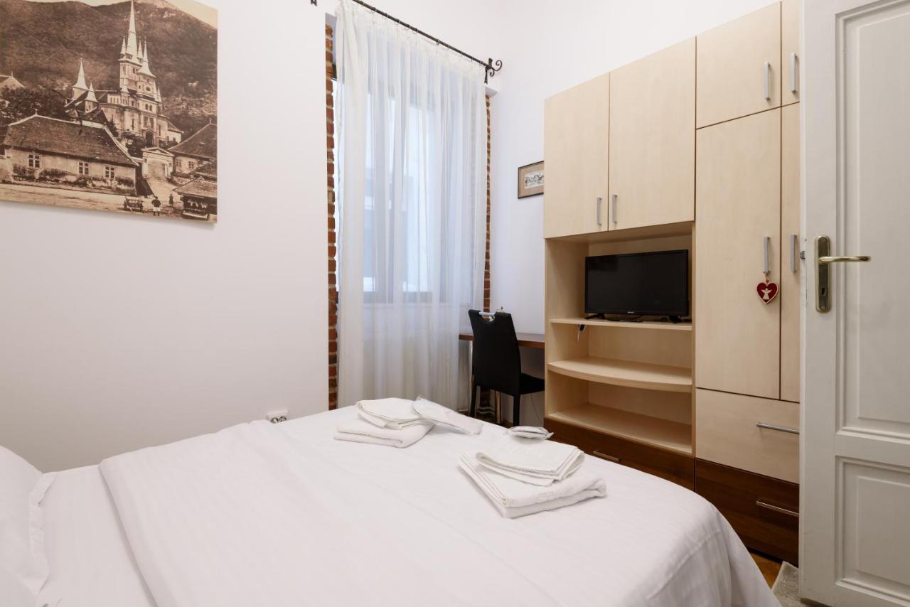Apartamento Old Town Story House Braşov Exterior foto